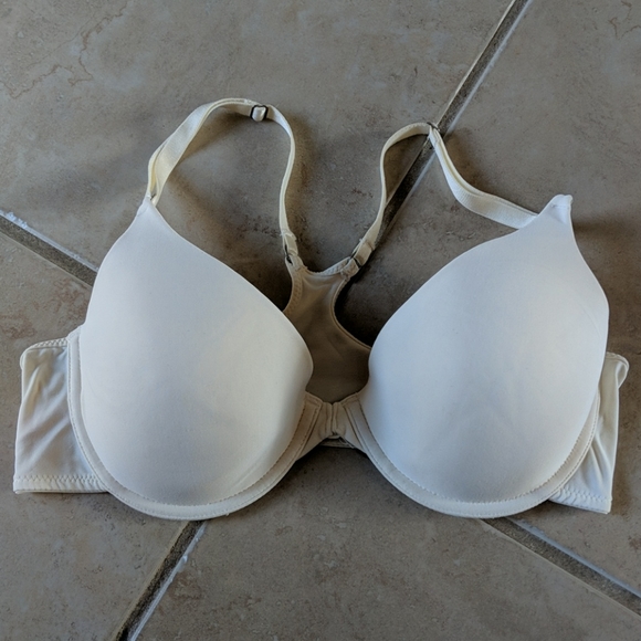 Victoria's Secret 36C Ivory Silky Bra, barely worn - Picture 1 of 6